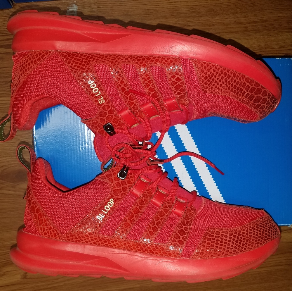 Adidas sloops